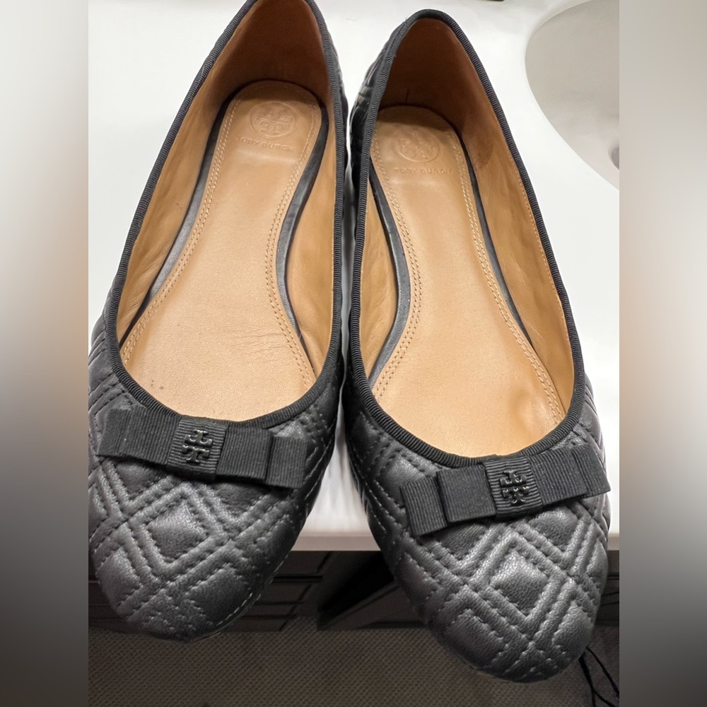 Tory Burch black flats